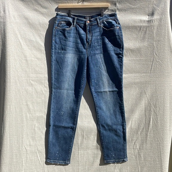 Judy Blue Woman’s High Rise Bleach Splash Boyfriend Fit Jeans Size 15/32 - Picture 1 of 11